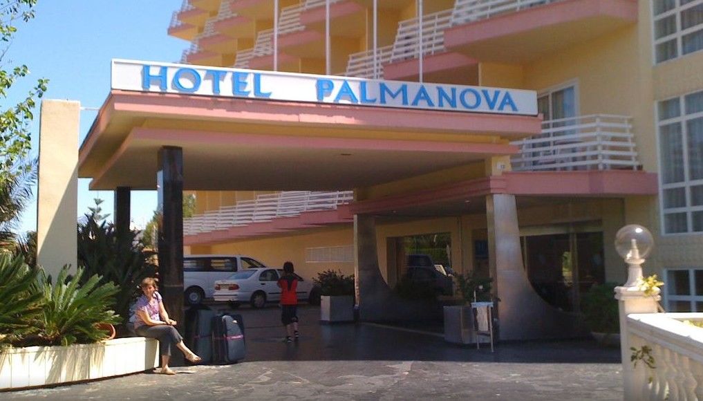 帕尔马诺瓦全球酒店 Palmanova 外观 照片