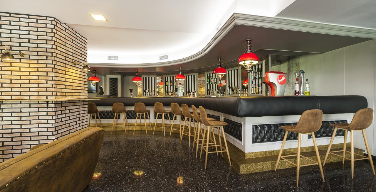 帕尔马诺瓦全球酒店 Palmanova 外观 照片